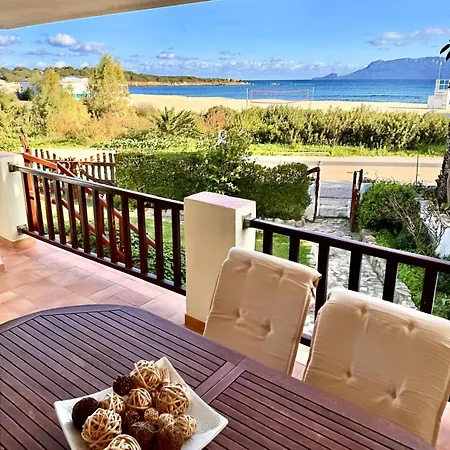 Sealine With An Amazing View Of Tavolara Όλμπια